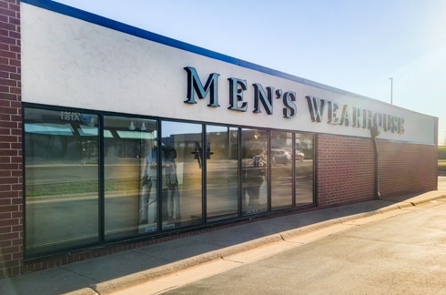 Men's Wearhouse in DUBUQUE,IA