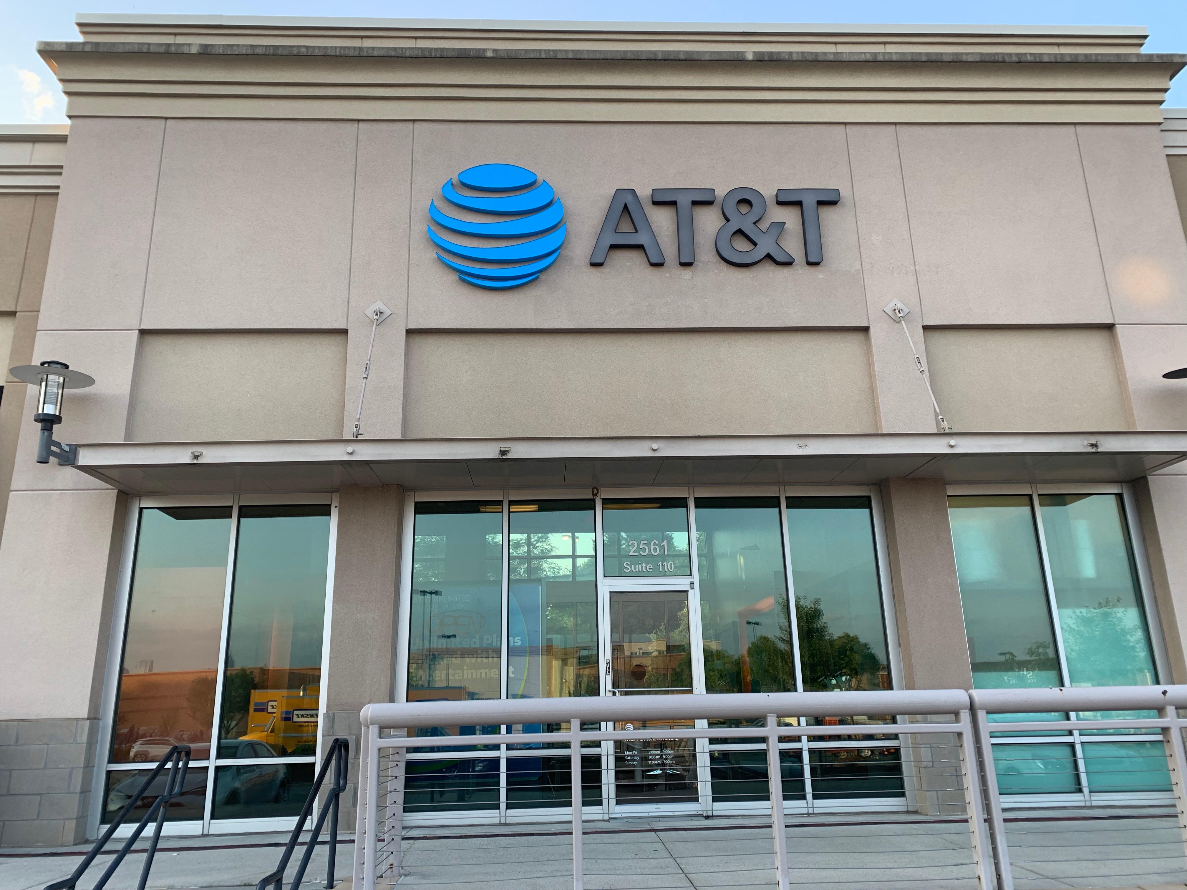 AT&T Atlanta | Cell Phones, Wireless Plans & Accessories | 2561 ...