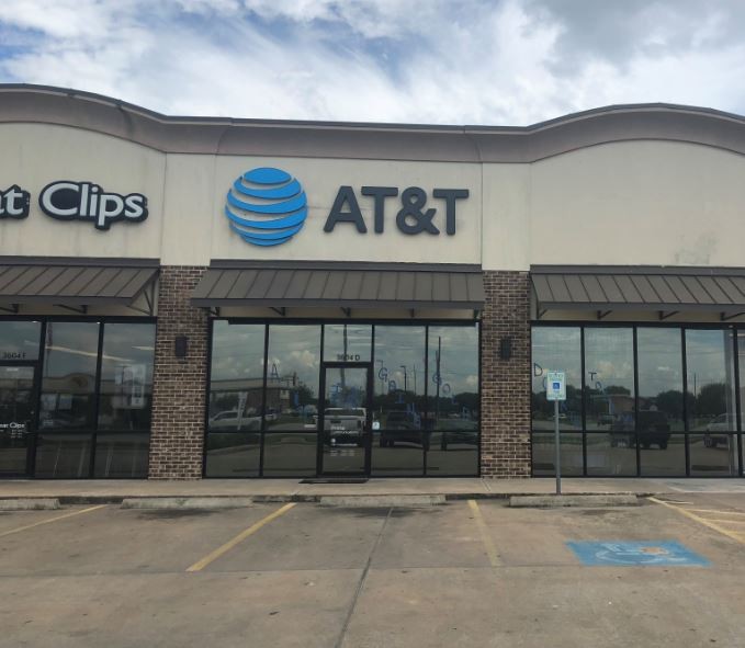 AT&T El Campo Cell Phones, Wireless Plans & Accessories 3604 W Loop