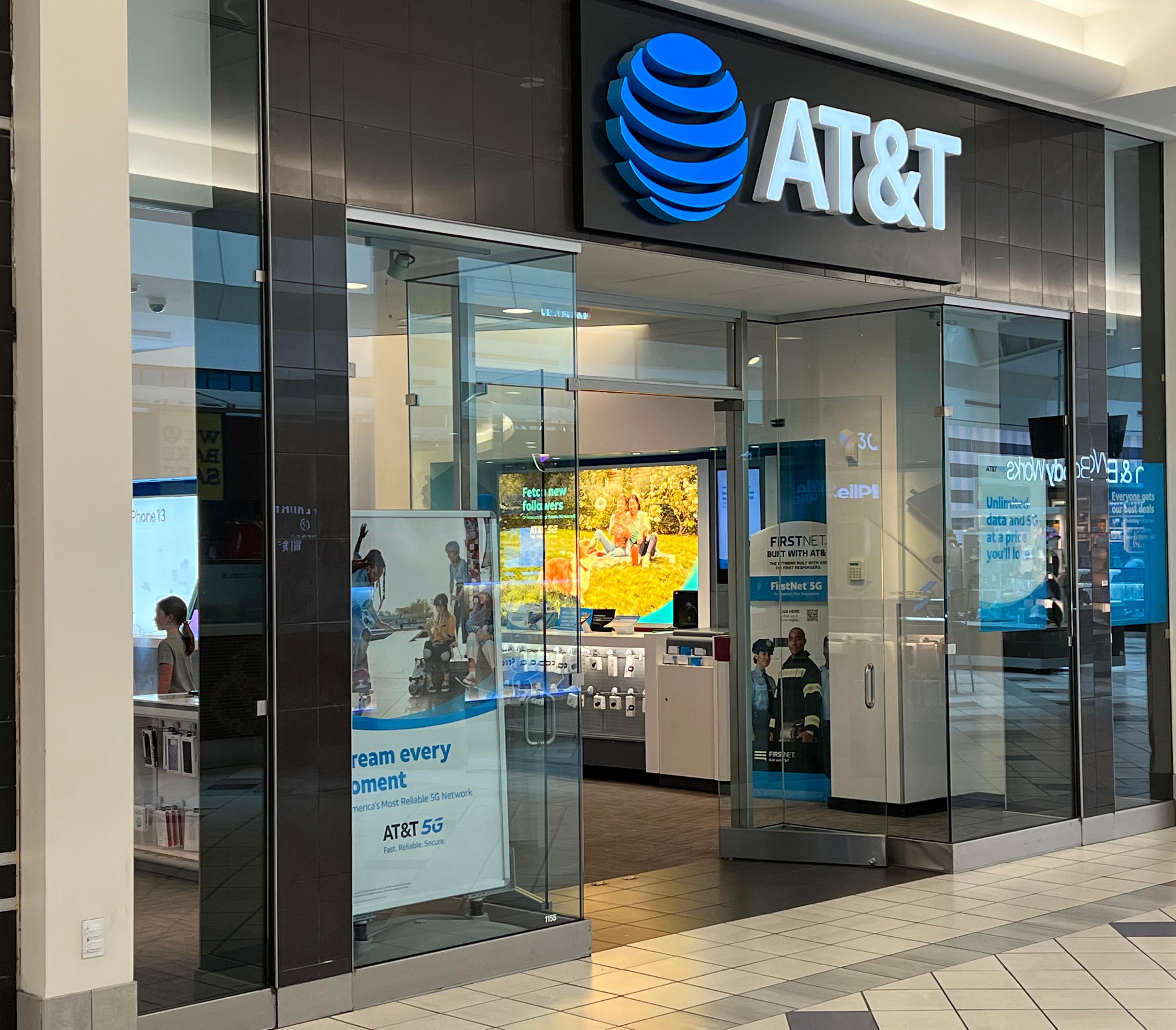 AT&T Braintree | Cell Phones, Wireless Plans & Accessories | 250 ...