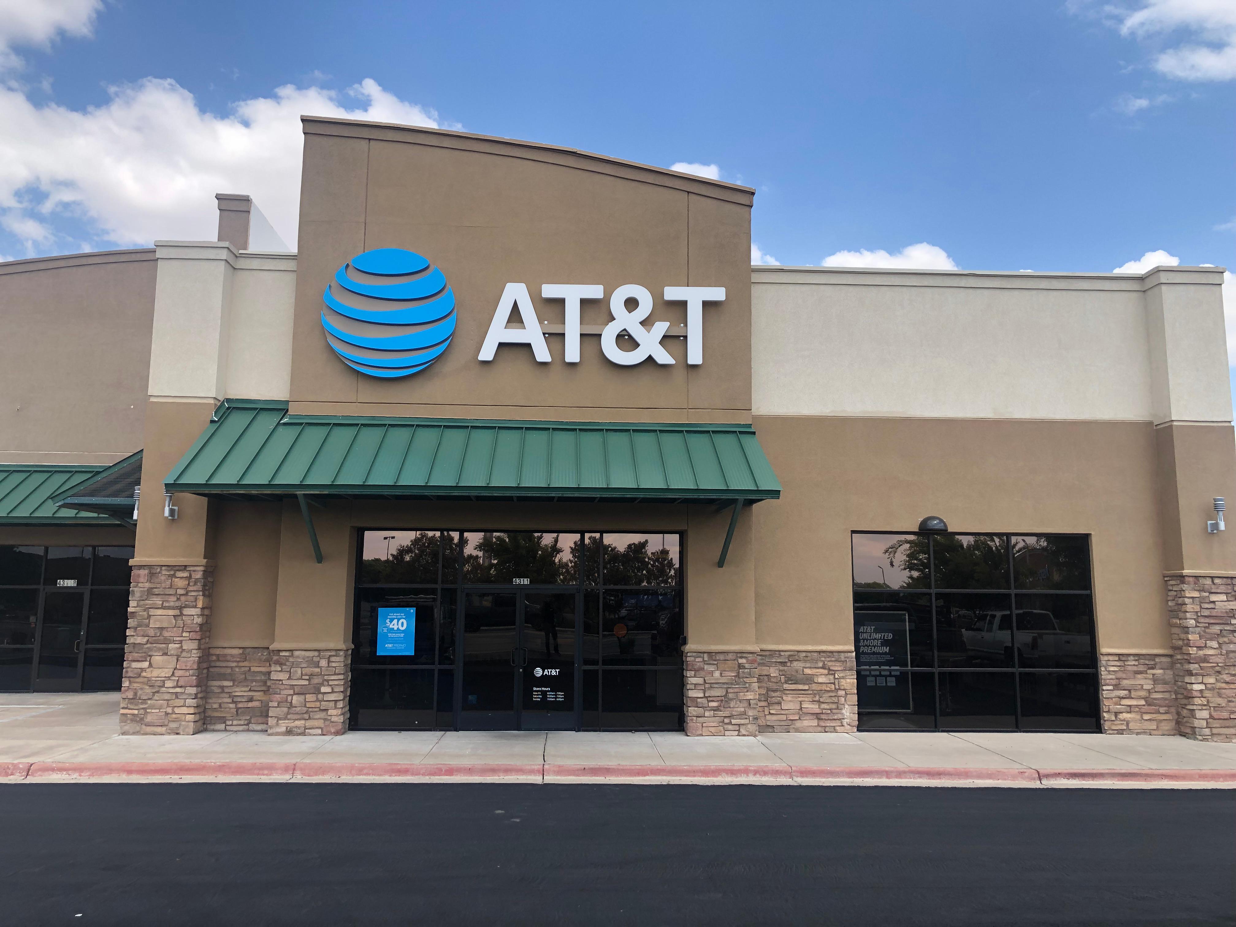 AT&T Roswell Cell Phones, Wireless Plans & Accessories 4311 North