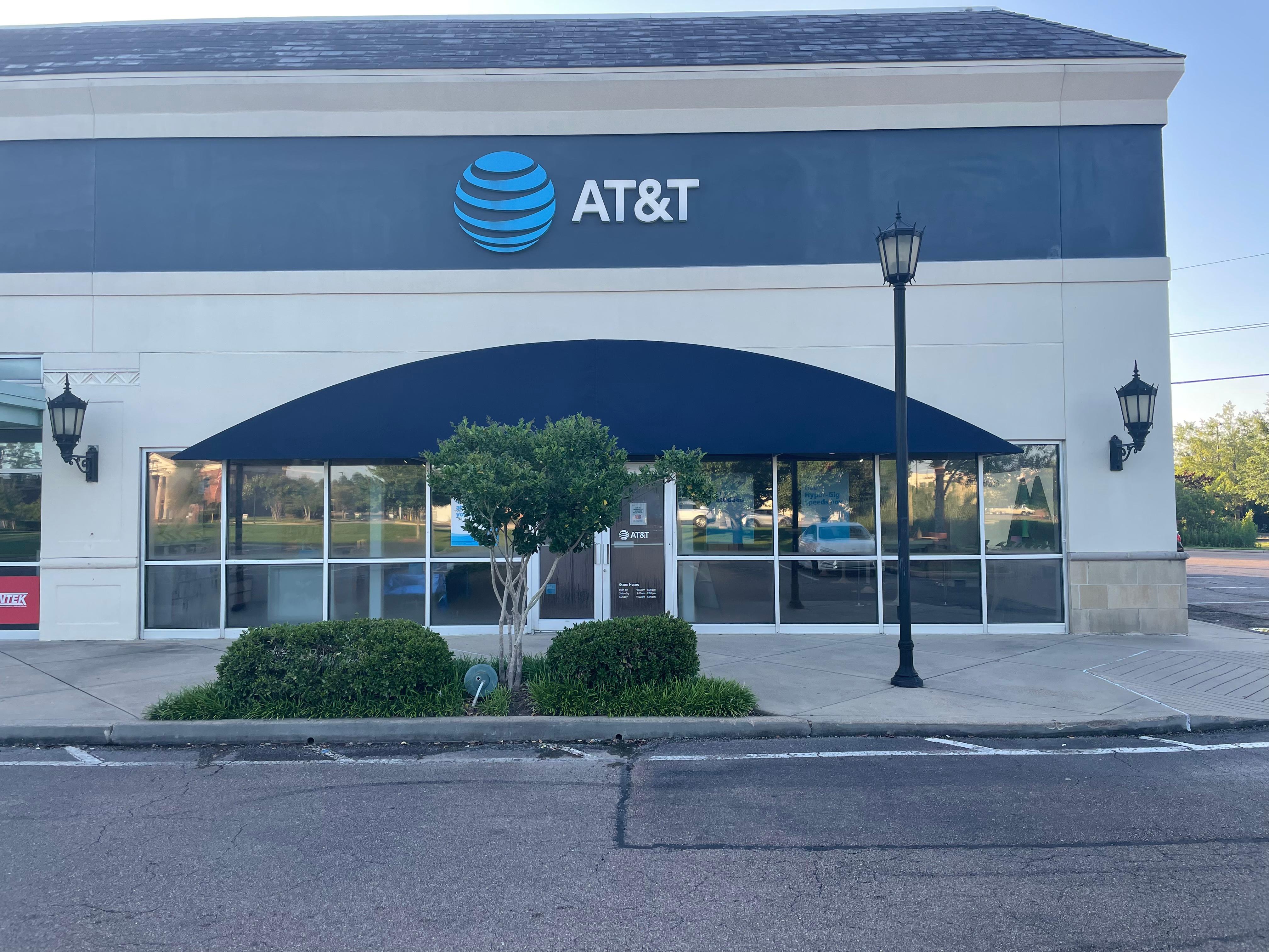 AT&T Store Dogwood 272 Dogwood Blvd Ste A1, Flowood, MS, 39232 Cell