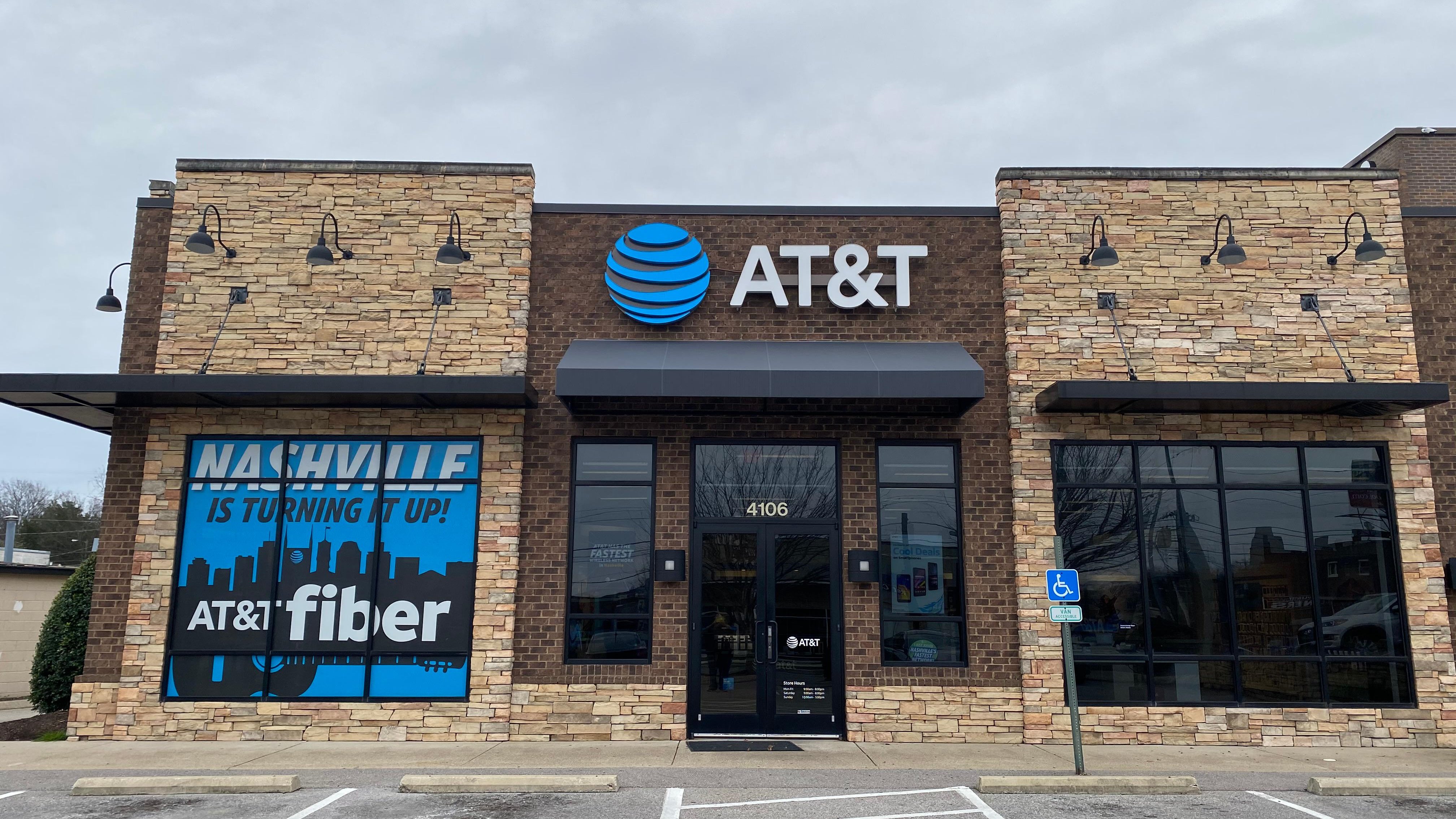 Cell Phone Store in Nashville | iPhones, Samsung Phones, Prepaid Phones ...