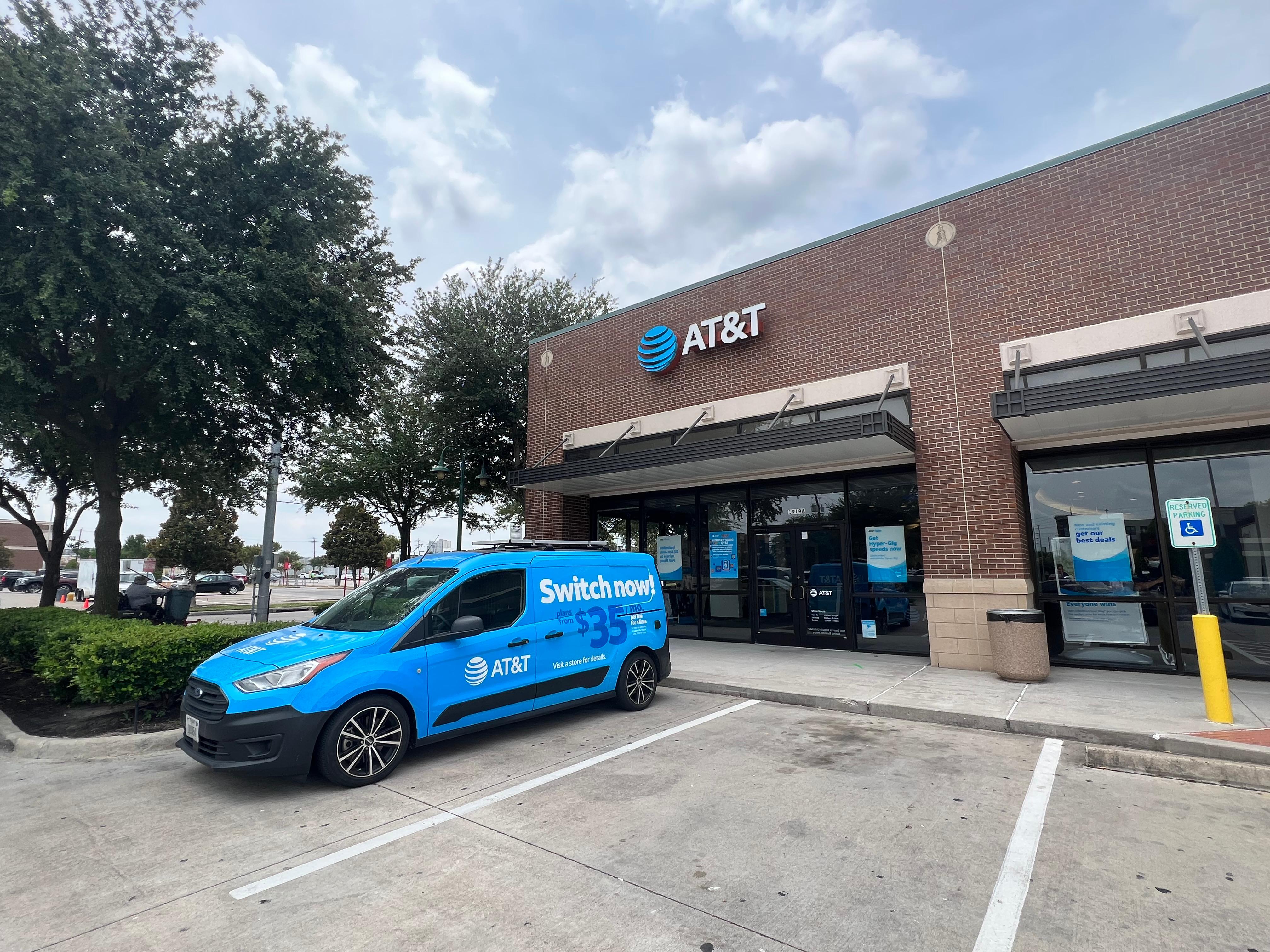 Cell Phone Store in Houston | iPhones, Samsung Phones, Prepaid Phones ...