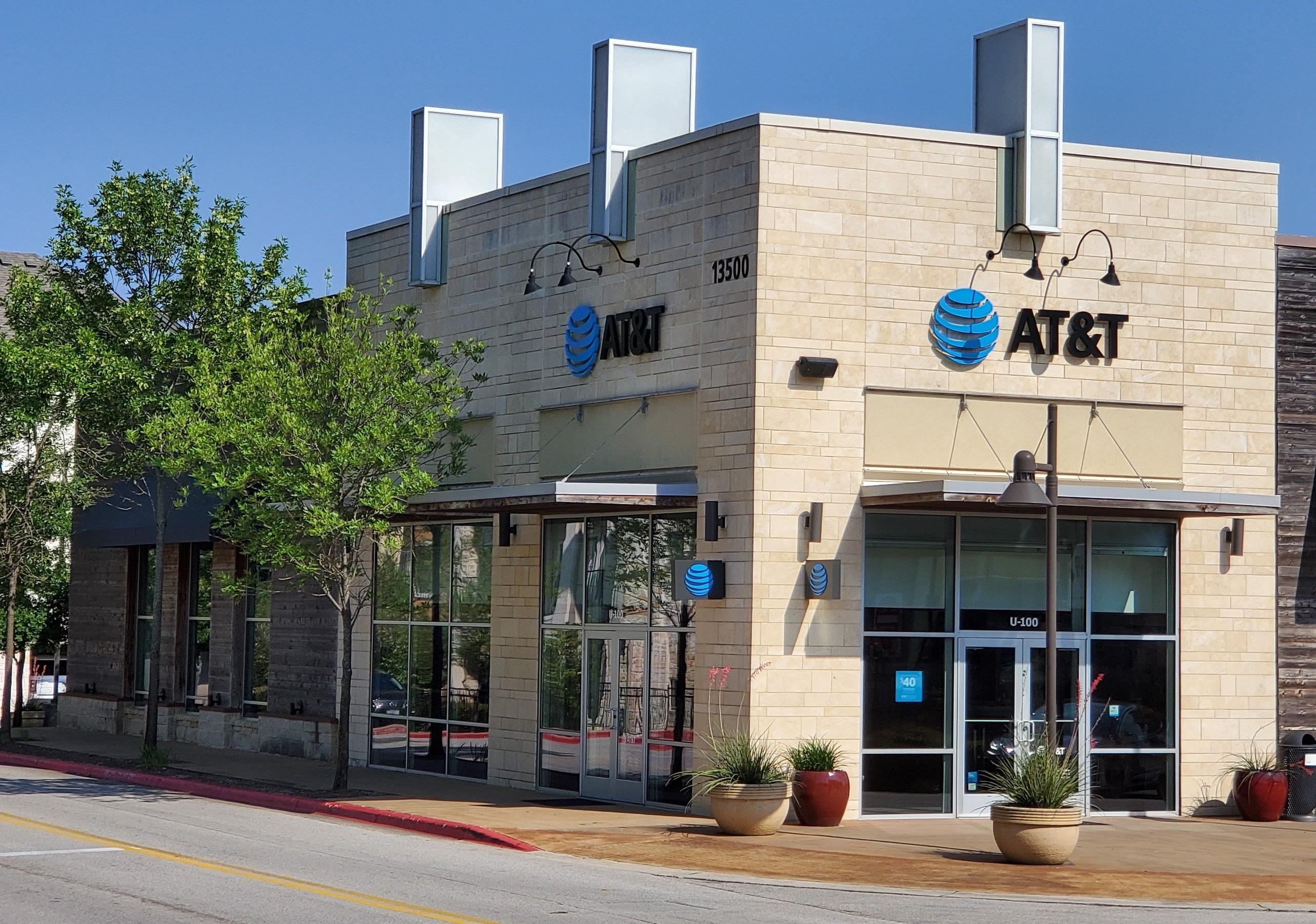 AT&T Bee Cave Cell Phones, Wireless Plans & Accessories 13500