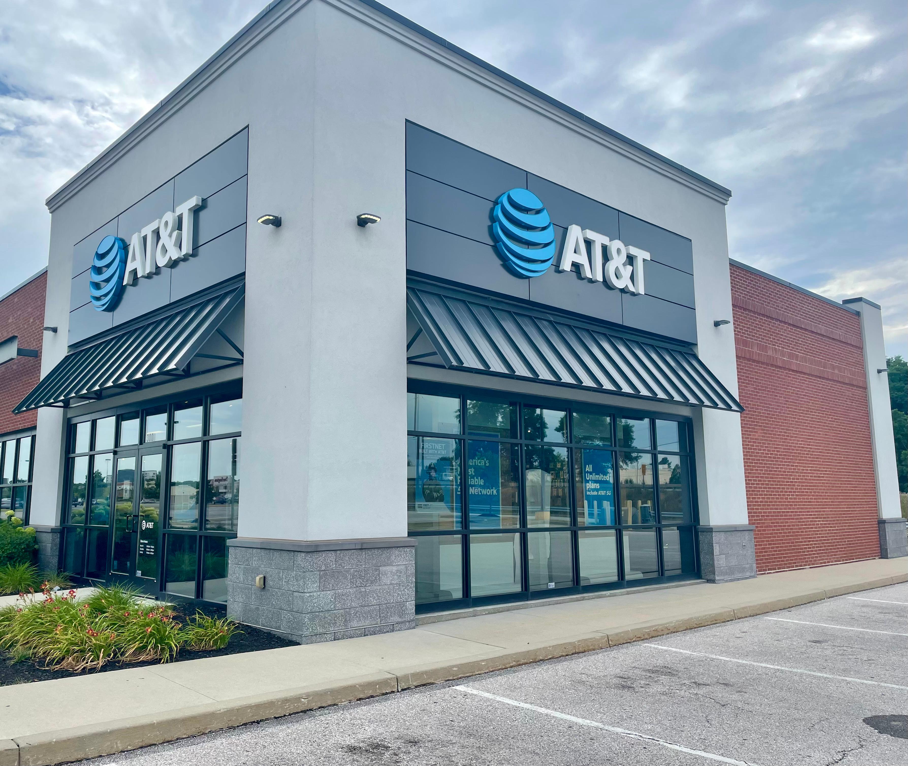 AT&T York Cell Phones, Wireless Plans & Accessories 300 Town Center