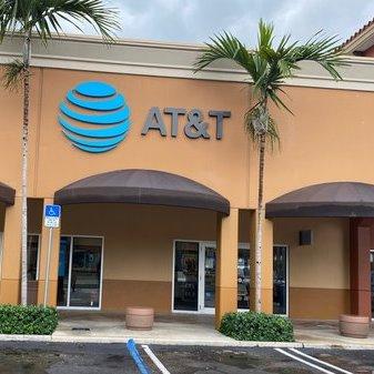 Cell Phone Store in Aventura | iPhones, Samsung Phones, Prepaid Phones ...