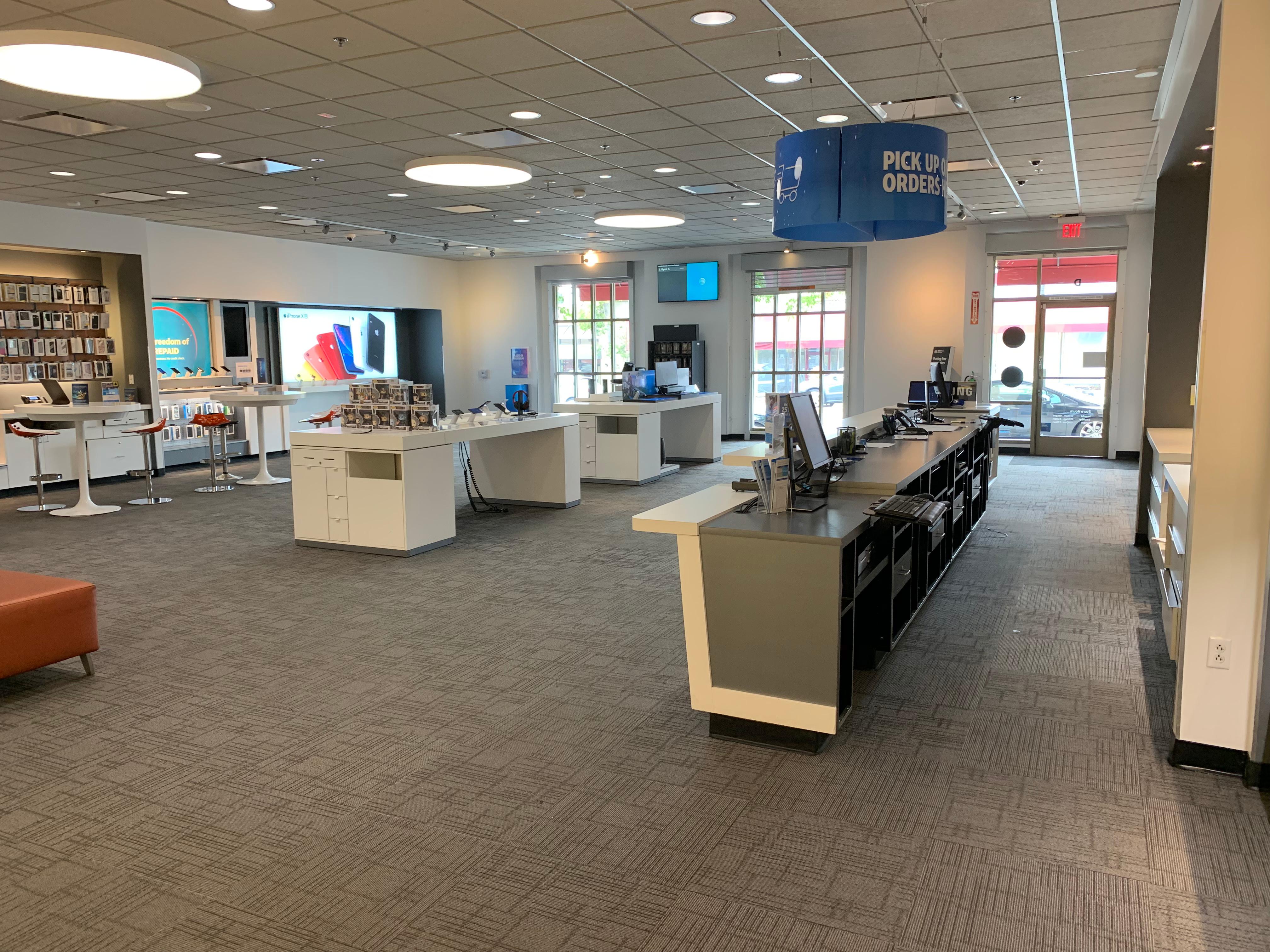 Cell Phone Store in La Canada | iPhones, Samsung Phones, Prepaid Phones ...