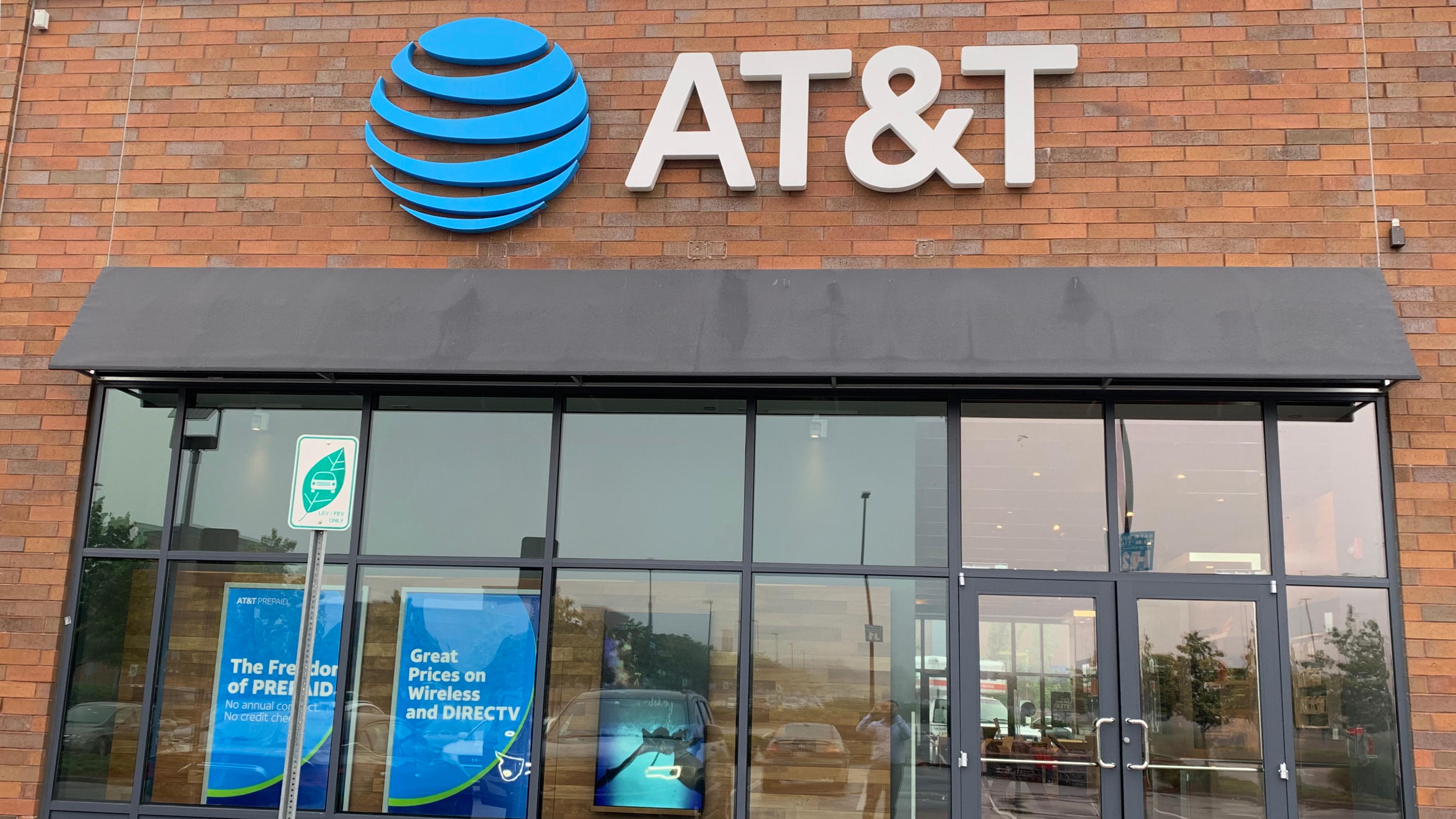 AT&T Brooklyn | Cell Phones, Wireless Plans & Accessories | 494 Gateway ...
