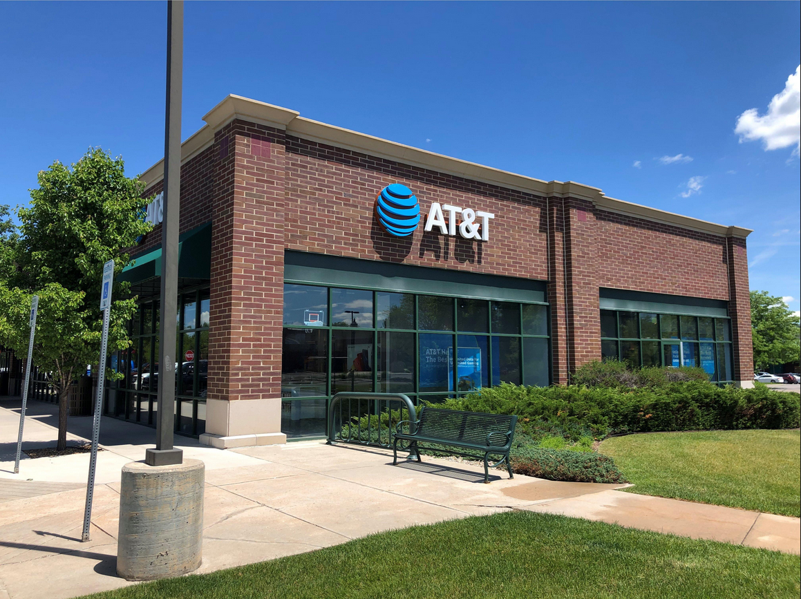 Cell Phone Store in Fort Collins | iPhones, Samsung Phones, Prepaid