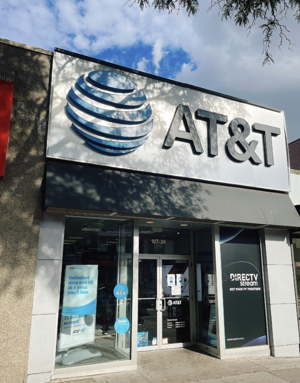 Phones, Internet & Holiday Tech Gifts at AT&T | AT&T Continental ...