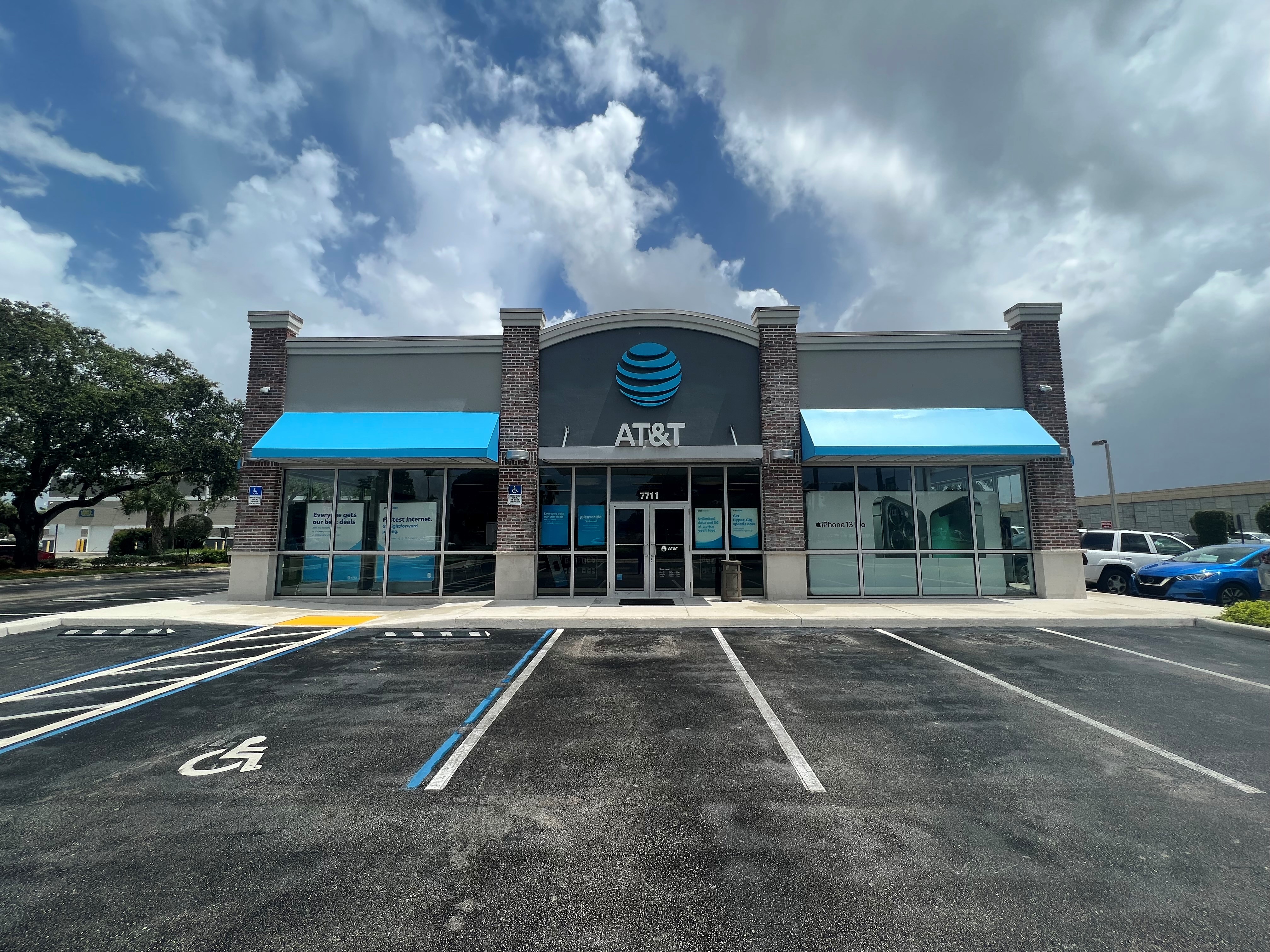 Cell Phone Store in Miami | iPhones, Samsung Phones, Prepaid Phones ...