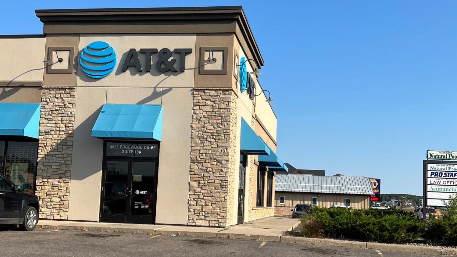 AT&T Store Baxter Northpoint Circle 14695 Edgewood Drive , Baxter, MN, 56425 Cell Phones