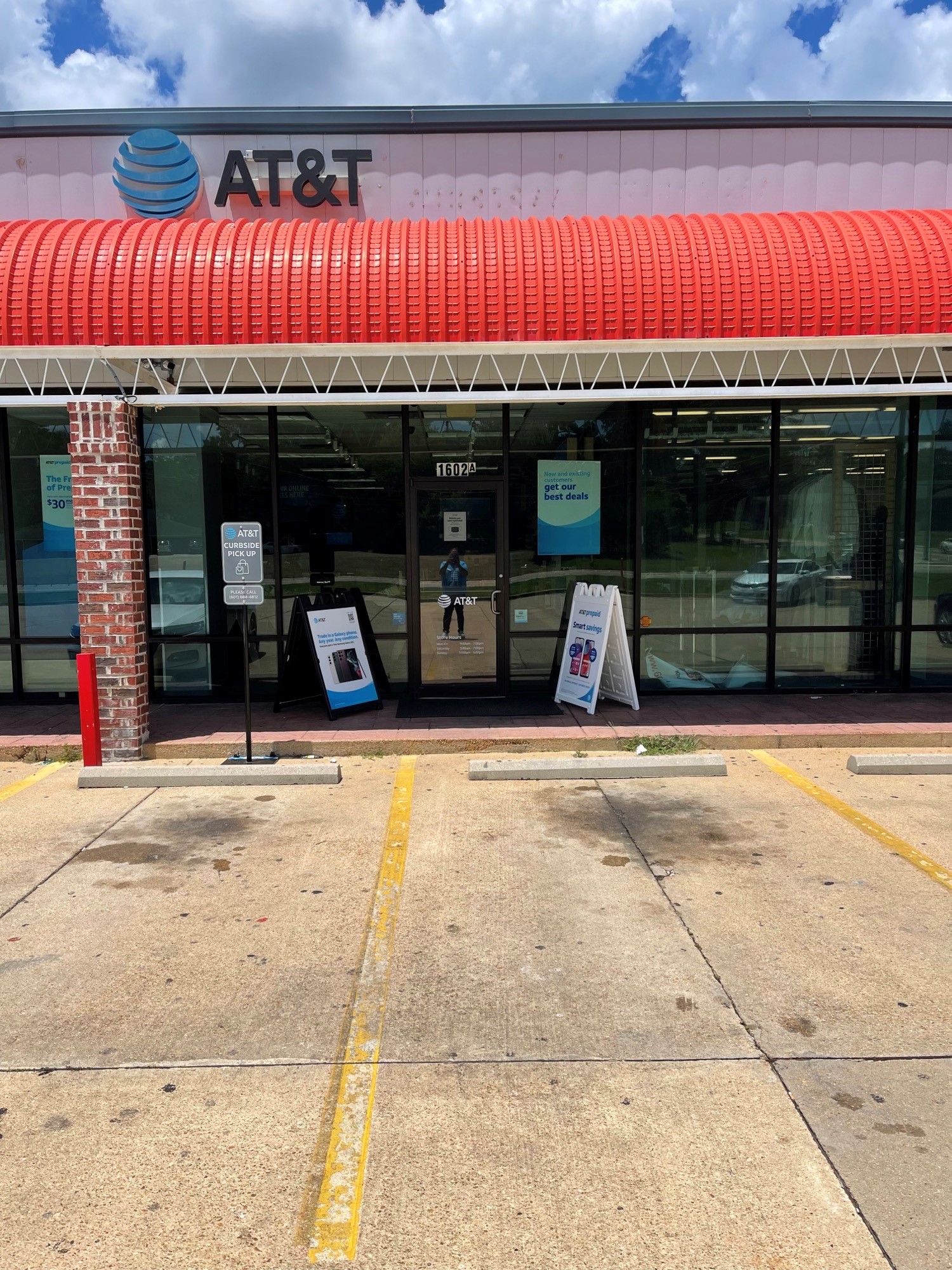 Cell Phone Store in Mccomb | iPhones, Samsung Phones, Prepaid Phones ...
