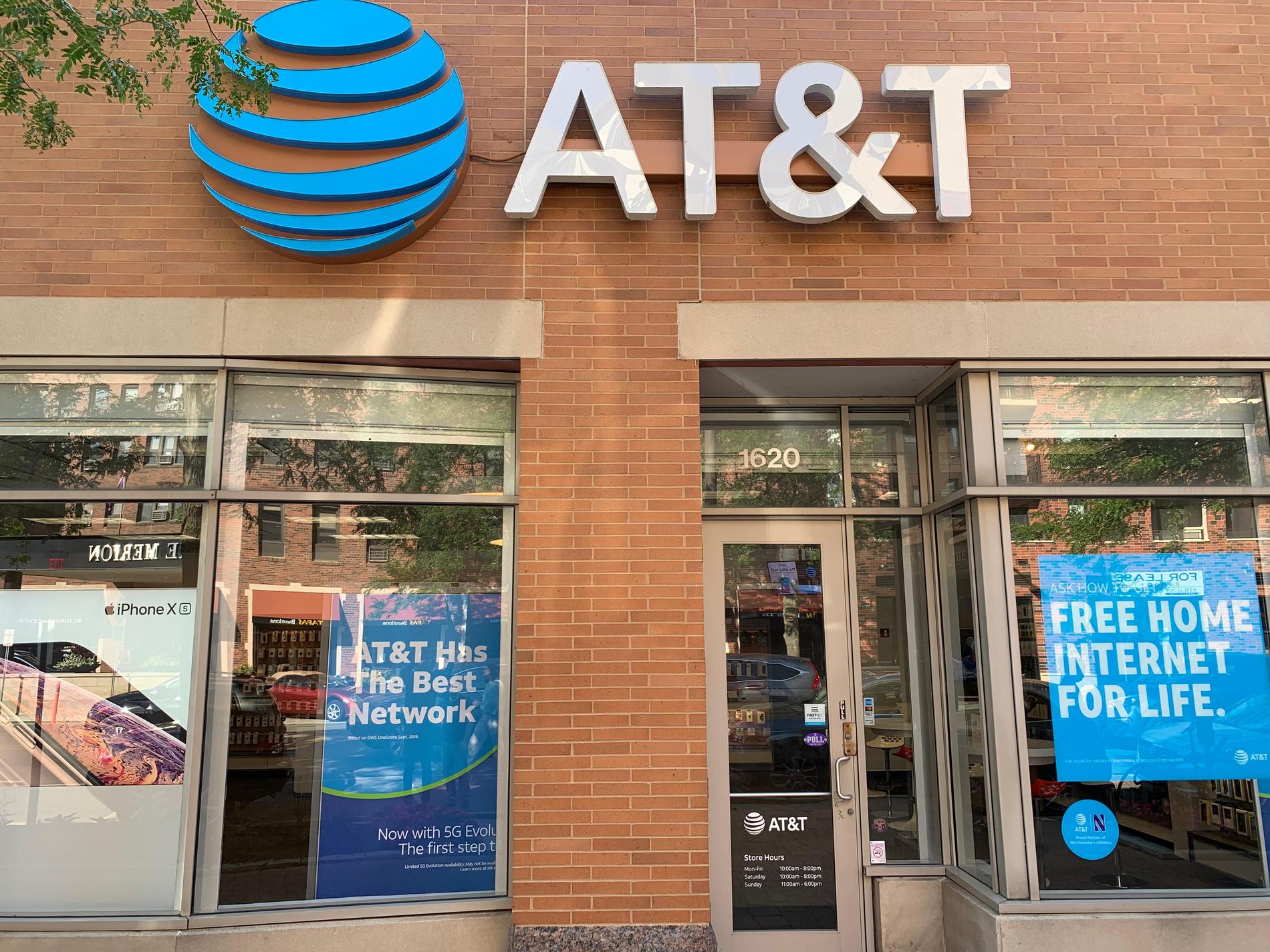 Cell Phone Store in Evanston | iPhones, Samsung Phones, Prepaid Phones ...