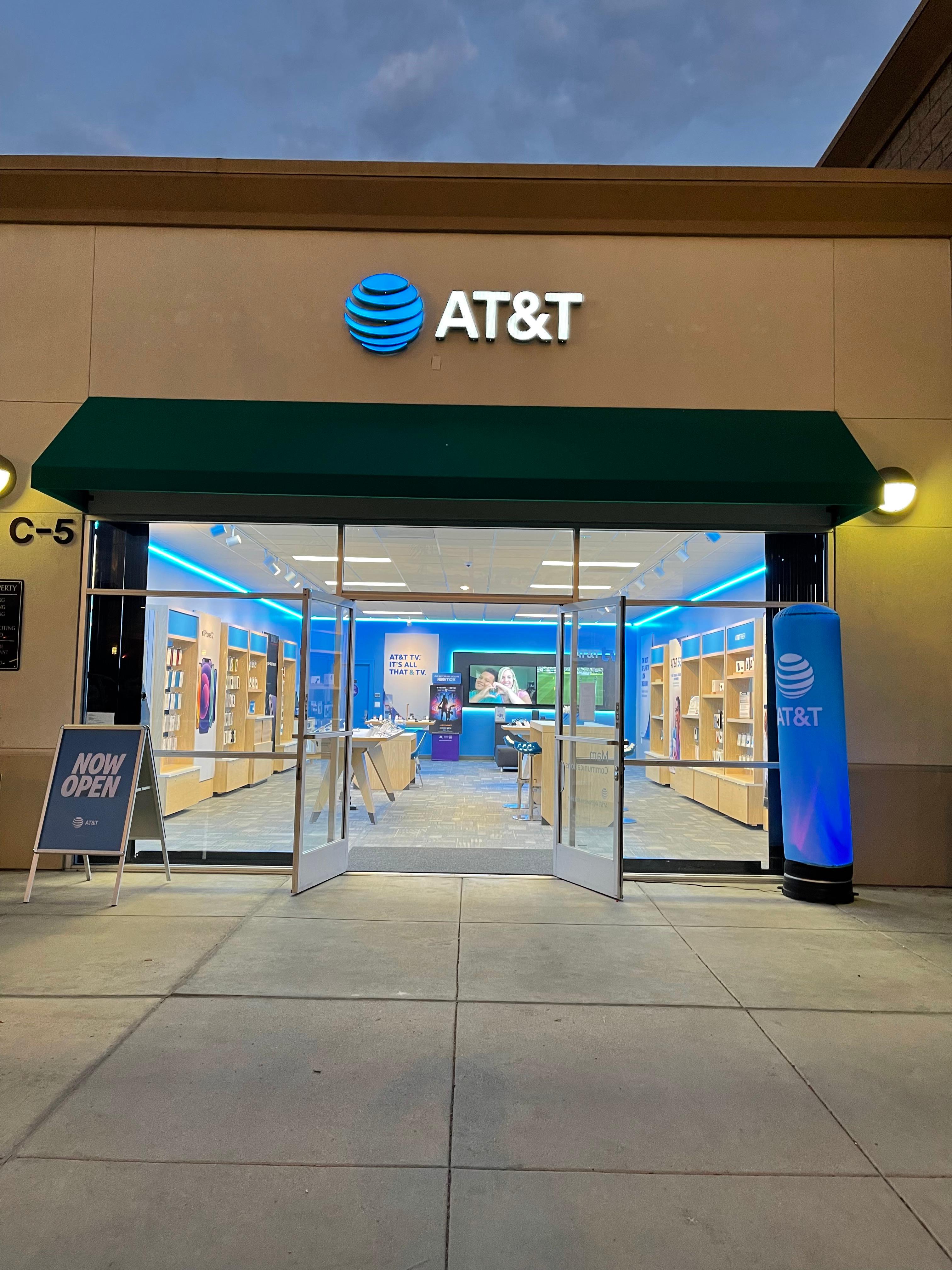 Cell Phone Store in San Diego | iPhones, Samsung Phones, Prepaid Phones ...