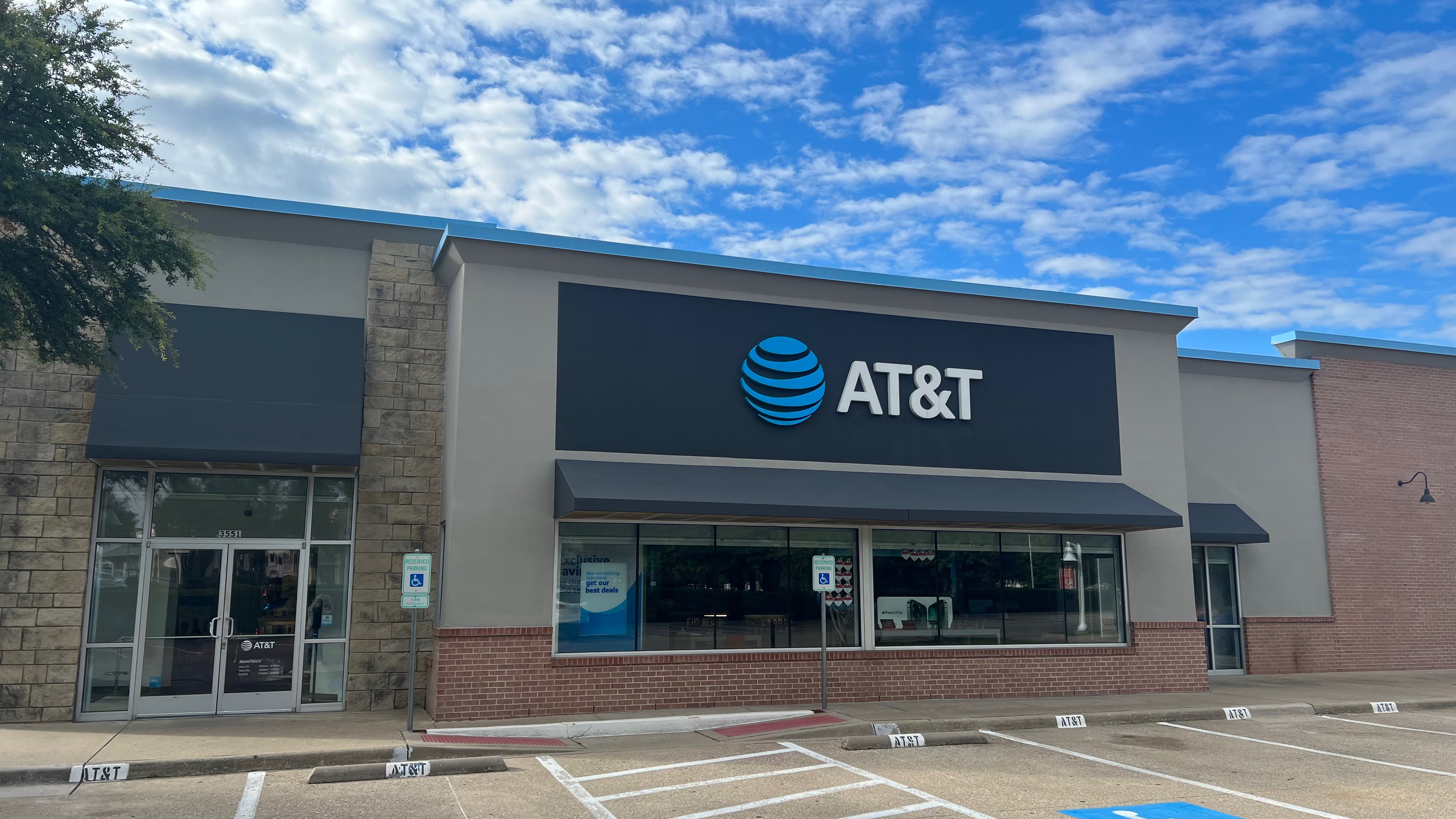 Cell Phone Store in Frisco | iPhones, Samsung Phones, Prepaid Phones ...