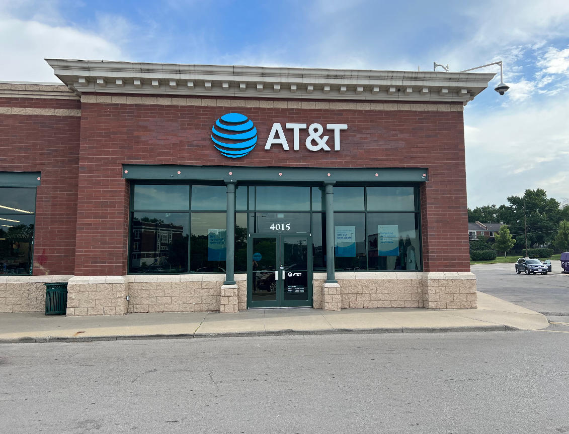 Cell Phone Store in Kansas City | iPhones, Samsung Phones, Prepaid ...