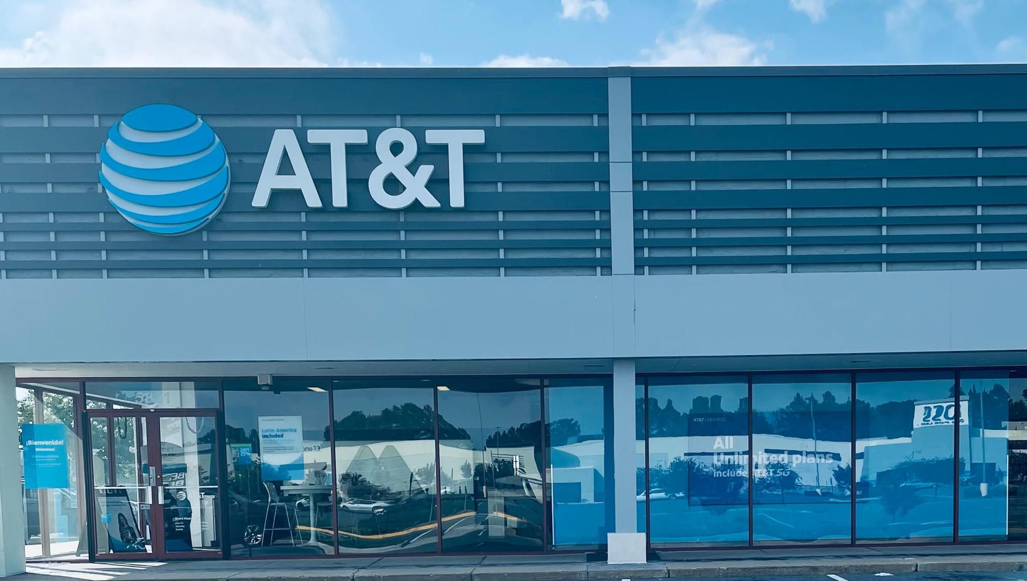 Cell Phone Store in Falls Church | iPhones, Samsung Phones, Prepaid ...