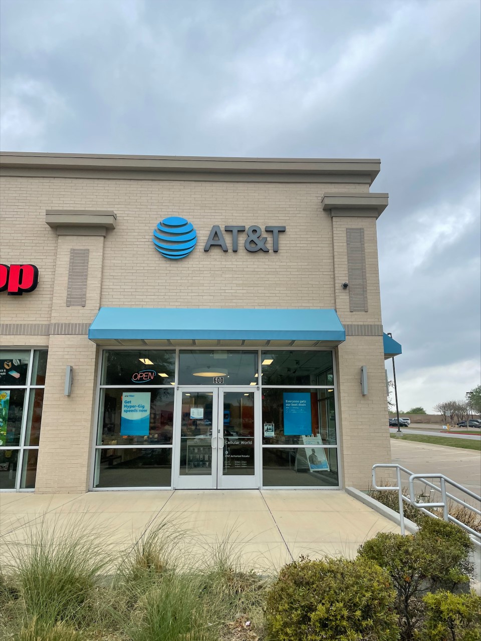 AT&T Fort Worth Cell Phones, Wireless Plans & Accessories 5900 S