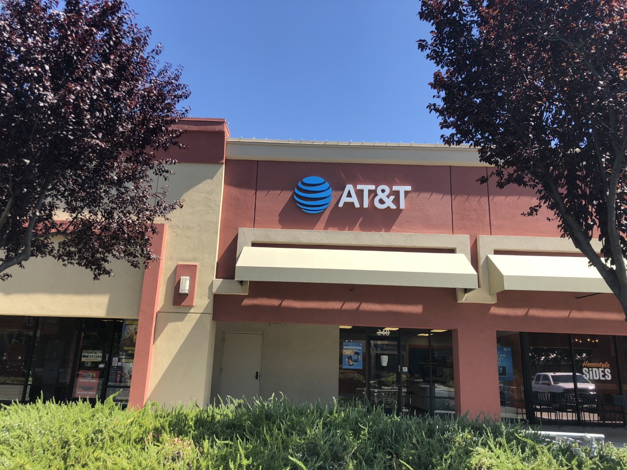 Cell Phone Store in Concord | iPhones, Samsung Phones, Prepaid Phones ...