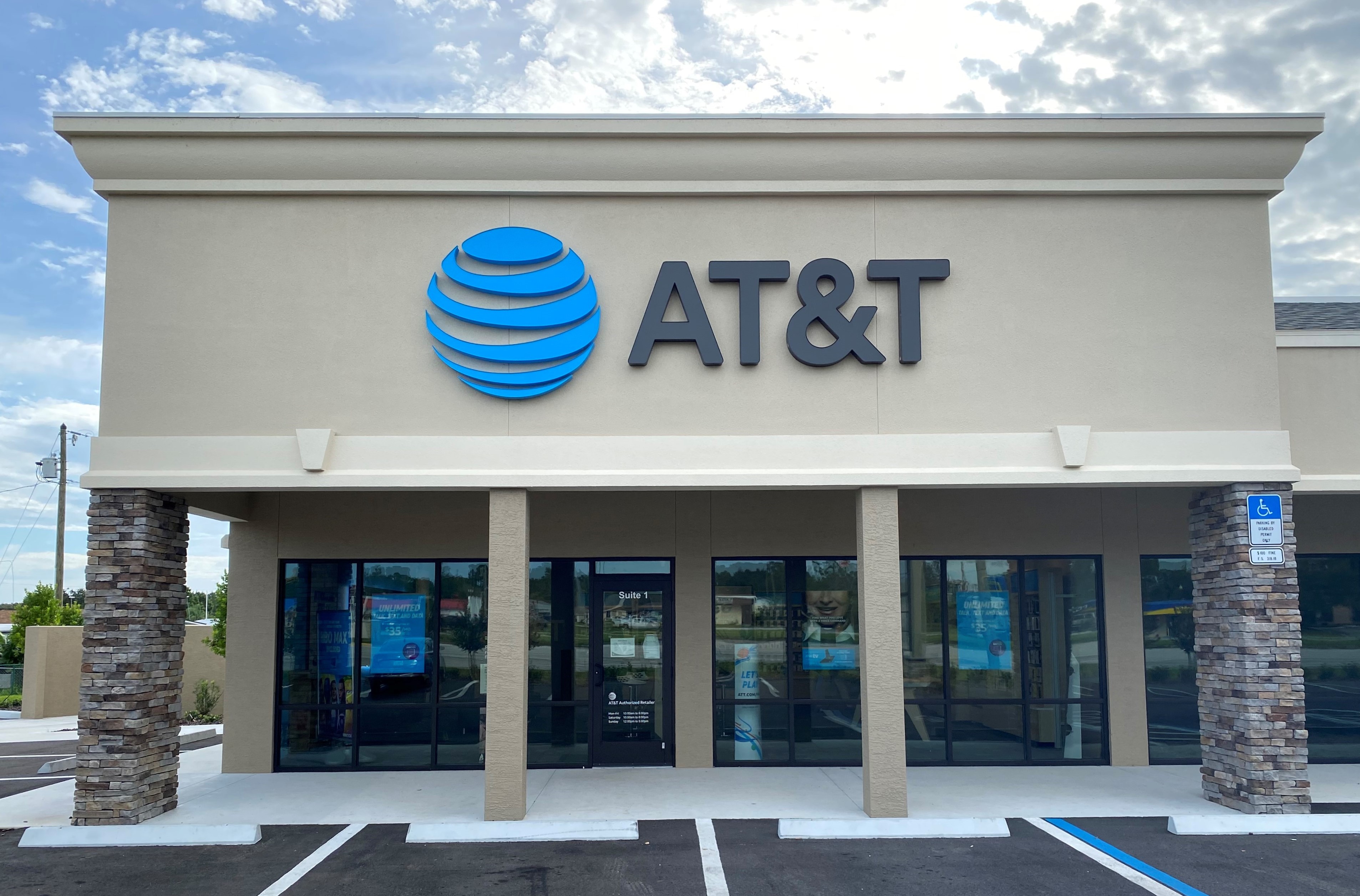 Cell Phones, Plans & Accessories in Sebring, FL AT&T Store Sebring 33870