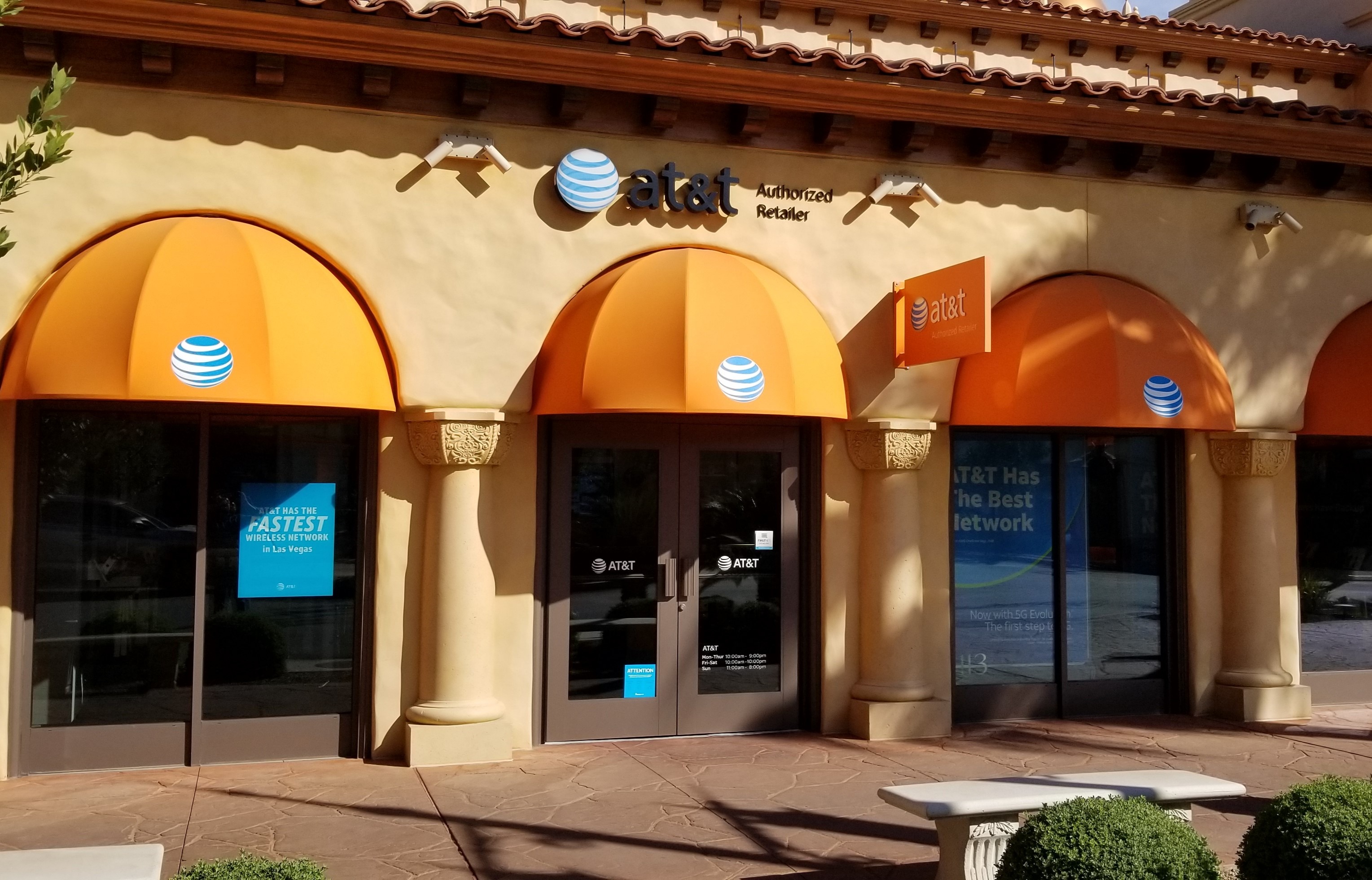 Cell Phone Store in Las Vegas | iPhones, Samsung Phones, Prepaid Phones ...