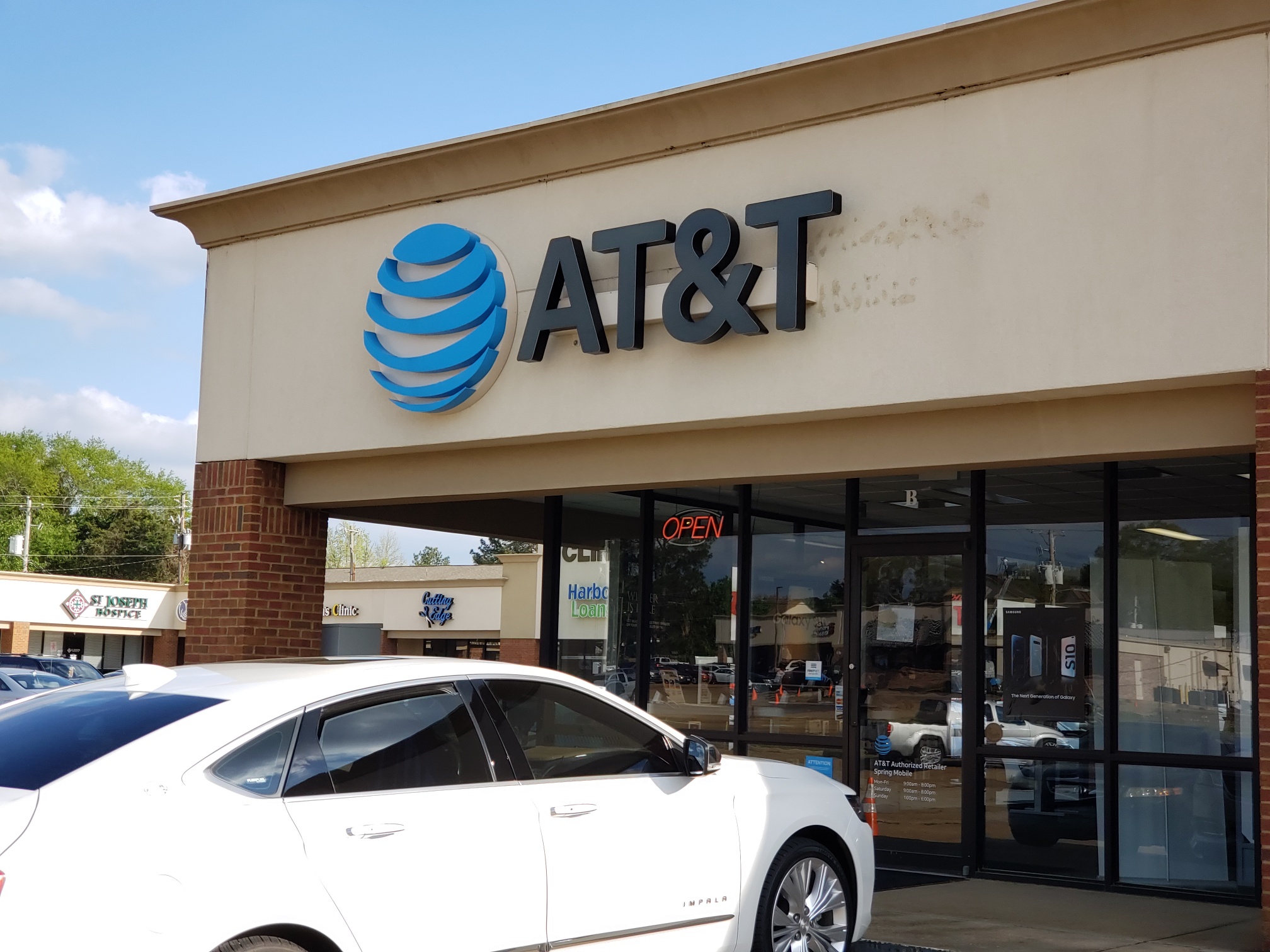 AT&T Clinton | Cell Phones, Wireless Plans & Accessories | 322 Highway ...