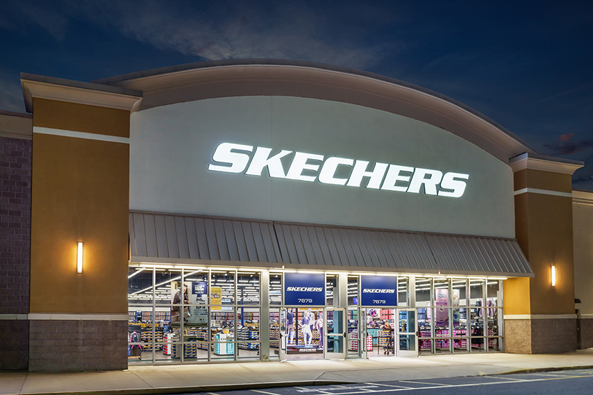 Skechers storefront. Your local shoe store in Orlando, FL