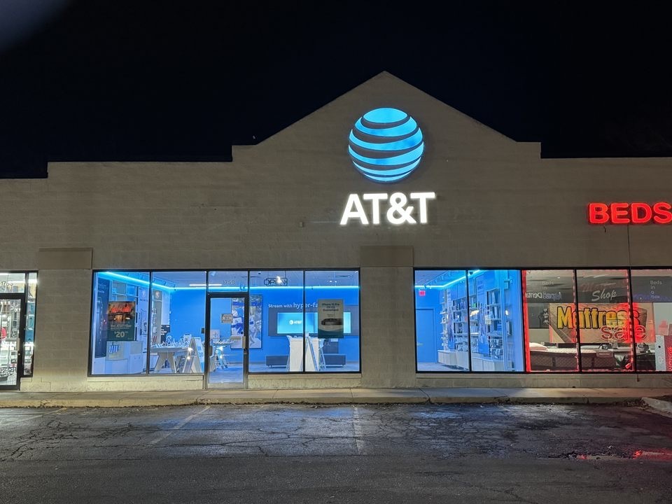 Cell Phone Store in Mchenry | iPhones, Samsung Phones, Prepaid Phones ...
