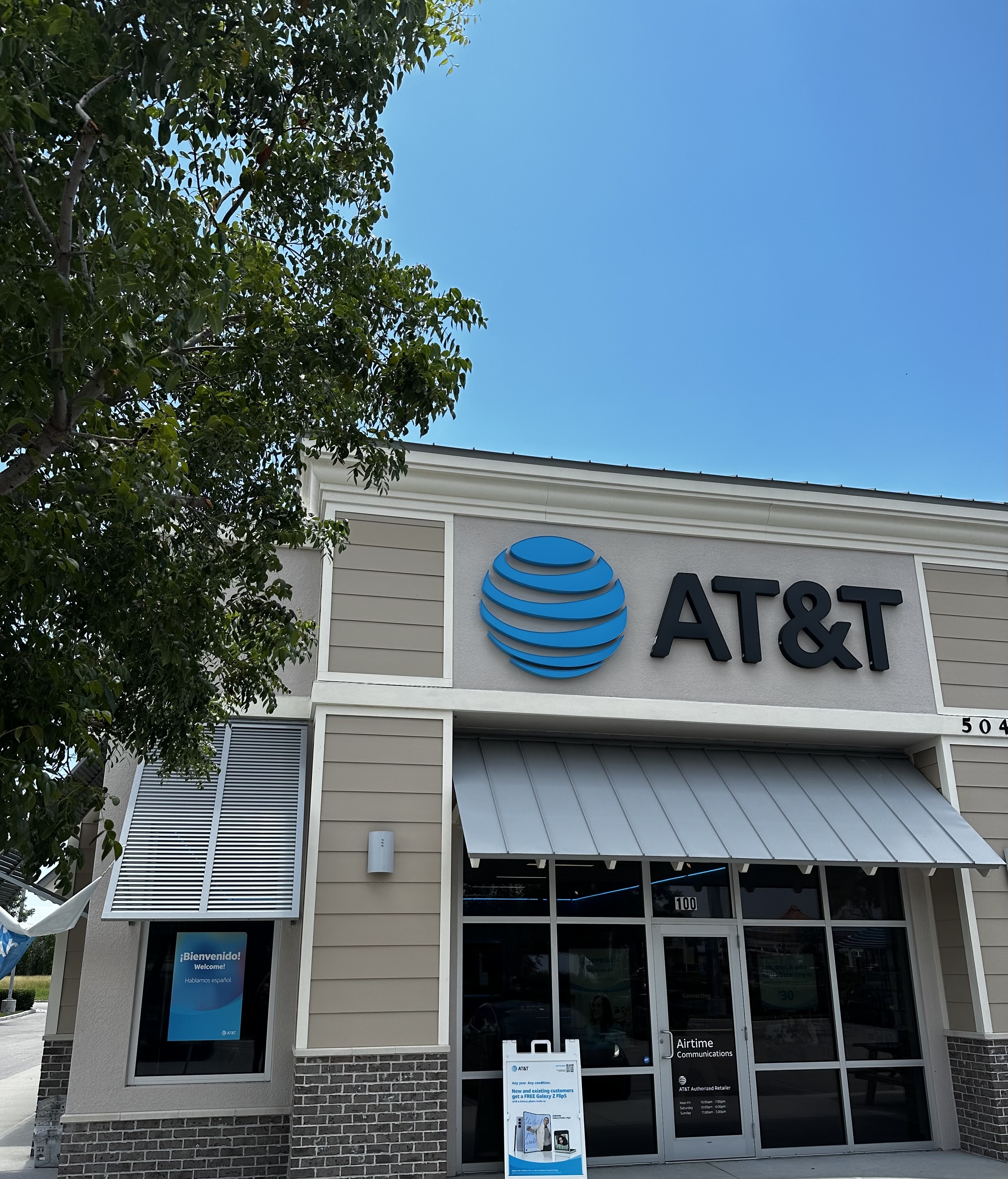 Departamento de Policía de Naples Jefe de Policía Tom Weschler 239-213-3000, image size:3021x3533